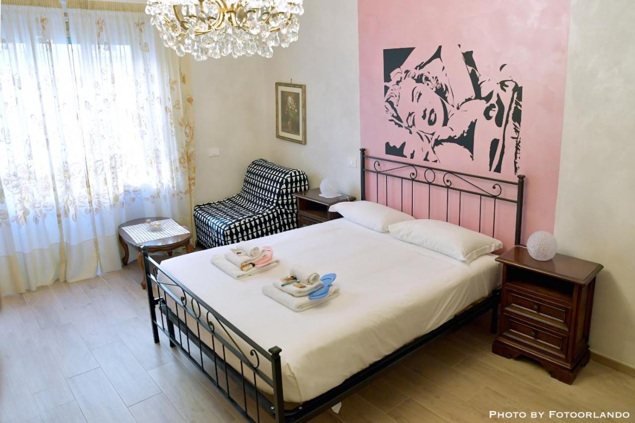 Casa Vacanza La Signorina Rome Bagian luar foto
