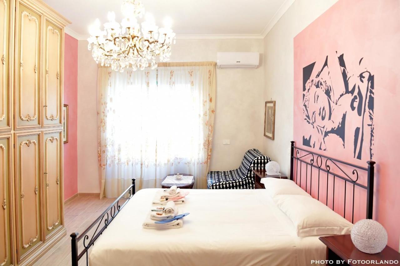 Casa Vacanza La Signorina Rome Bagian luar foto