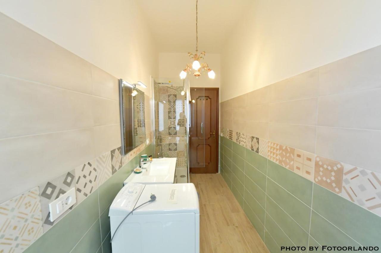 Casa Vacanza La Signorina Rome Bagian luar foto