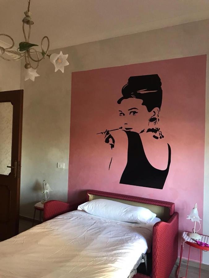 Casa Vacanza La Signorina Rome Bagian luar foto