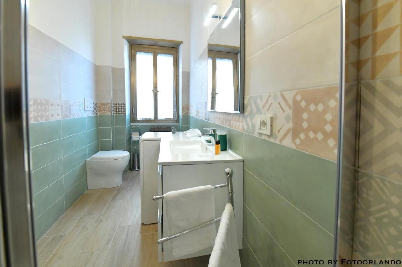 Casa Vacanza La Signorina Rome Bagian luar foto